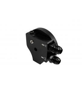 Oil filter adapter with outlet to the oil cooler for BMW engines